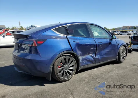 2022 Tesla Model Y from USA, damaged, VIN 7SAYGDEF8NF406574